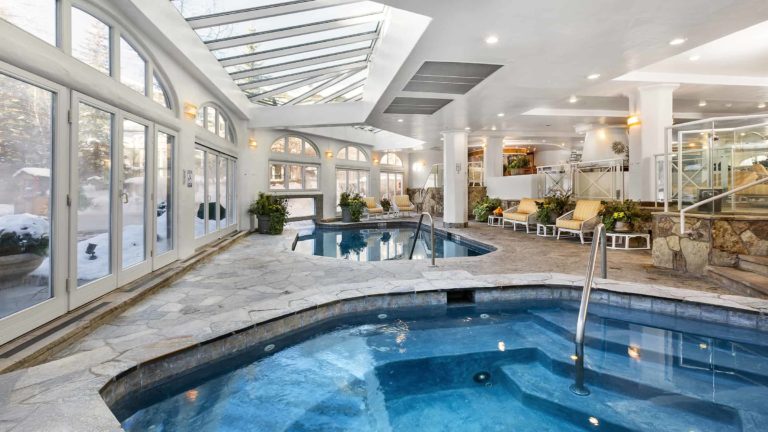 spa indoor pools